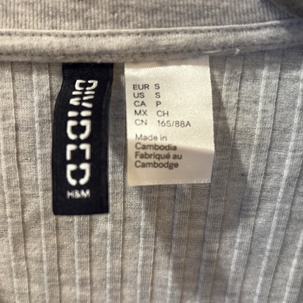 Gray Ribbed Collared Dress - Picture 2 of 2